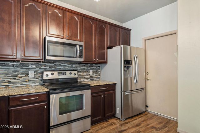 35203 N 30th Lane, Phoenix, AZ 85086
