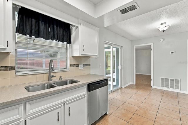 7604 AUTUMN PINES DRIVE, Orlando, FL 32822
