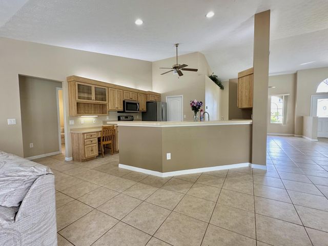 5399 NW Lamoore Lane, Port St. Lucie, Port St Lucie, FL 34983