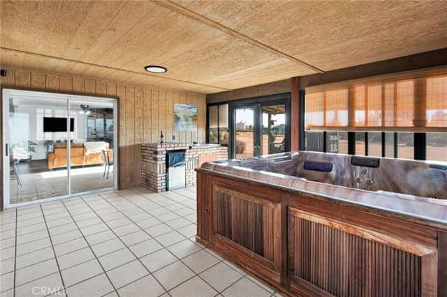 10626 Valley Vista, Apple Valley, CA 92308