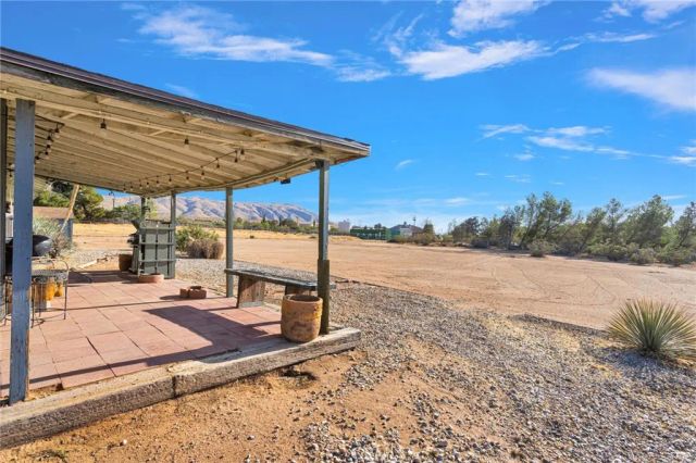 10626 Valley Vista, Apple Valley, CA 92308