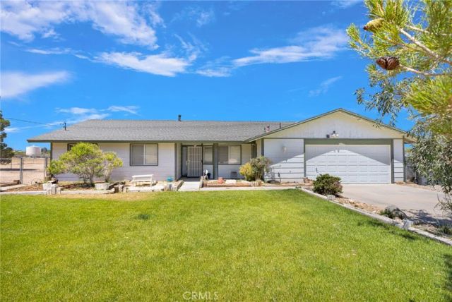10626 Valley Vista, Apple Valley, CA 92308