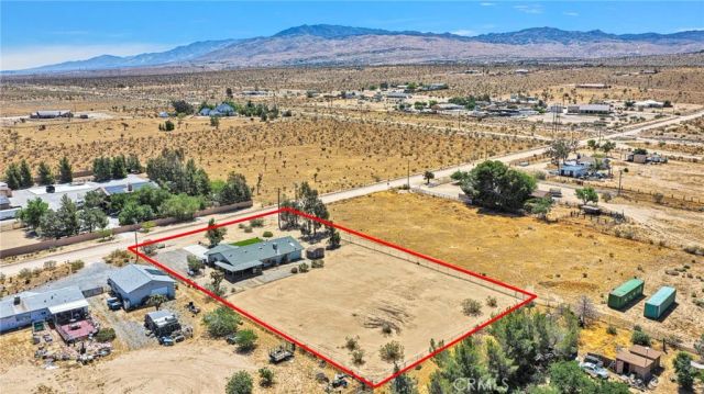 10626 Valley Vista, Apple Valley, CA 92308