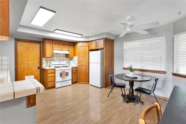 10626 Valley Vista, Apple Valley, CA 92308