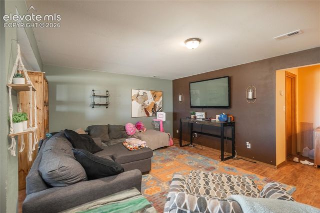 6950 Hodgen Road, Colorado Springs, CO 80908