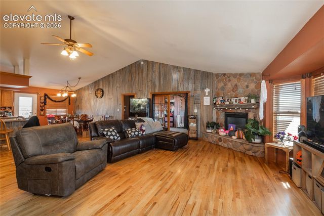 6950 Hodgen Road, Colorado Springs, CO 80908