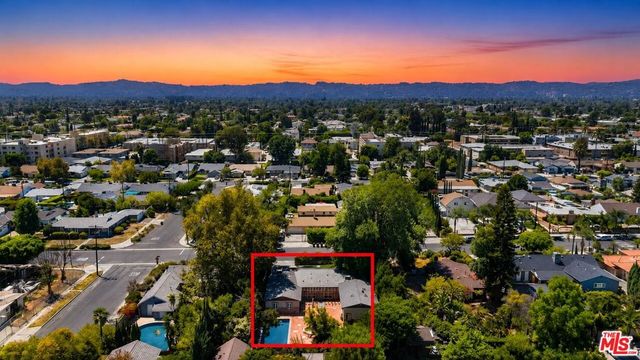 13509 Bassett Street, Valley Glen, CA 91405