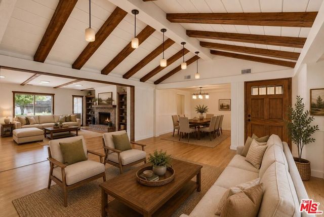 13509 Bassett Street, Valley Glen, CA 91405