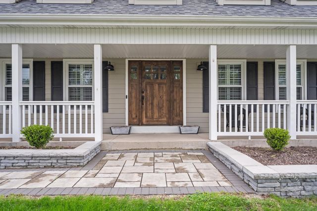322 Arlington Avenue, Naperville, IL 60565