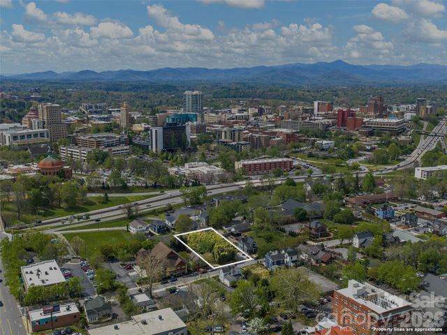 9999 Clayton Street, Asheville, NC 28801