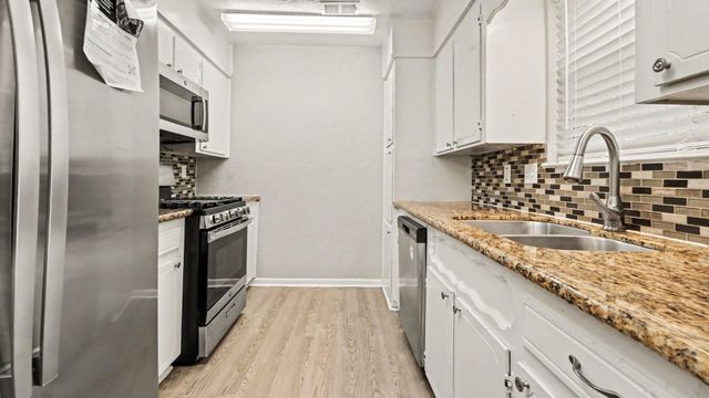 28603 Islington Drive, Huffman, TX 77336