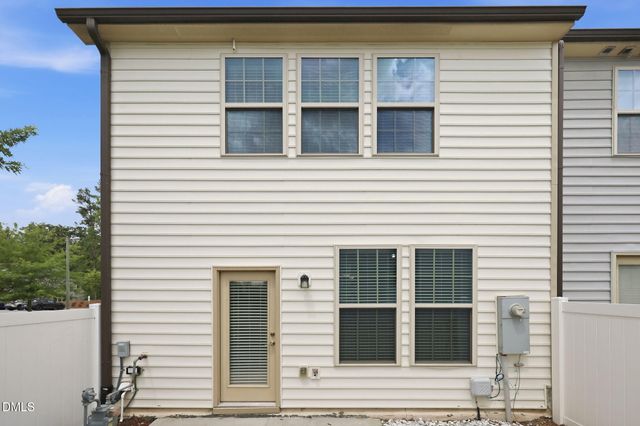 221 Irving Way, Durham, NC 27703