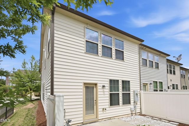 221 Irving Way, Durham, NC 27703