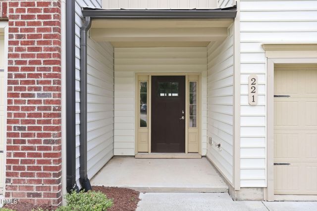 221 Irving Way, Durham, NC 27703