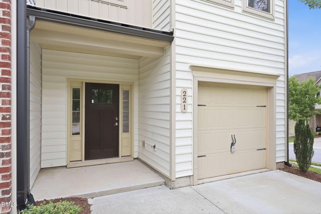 221 Irving Way, Durham, NC 27703