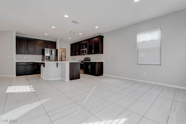 12847 Slipknot Street, Las Vegas, NV 89141