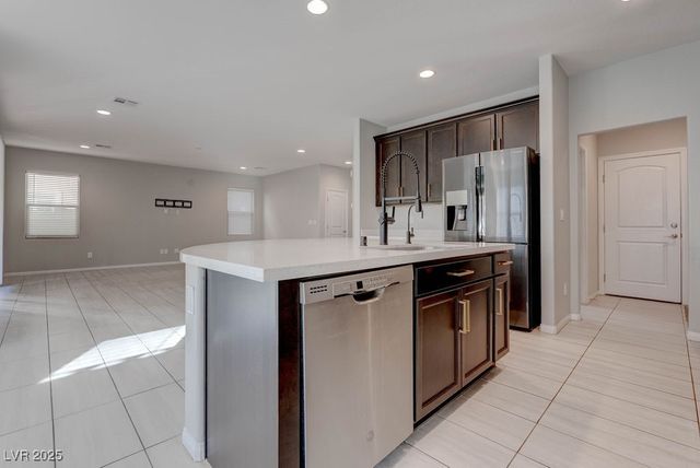 12847 Slipknot Street, Las Vegas, NV 89141