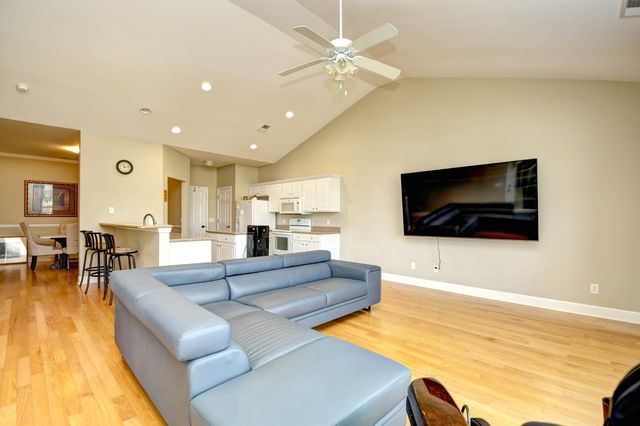 284 Viareggio Rd., Myrtle Beach, SC 29579