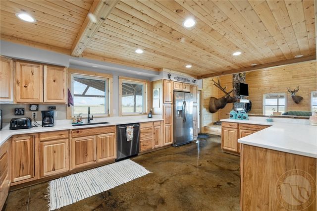 9740 Doyle ROAD, Shepherd, MT 59079