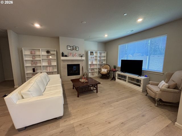 2832 S 7TH Way, Ridgefield, WA 98642