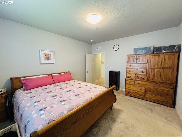 2832 S 7TH Way, Ridgefield, WA 98642