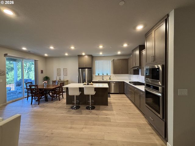 2832 S 7TH Way, Ridgefield, WA 98642