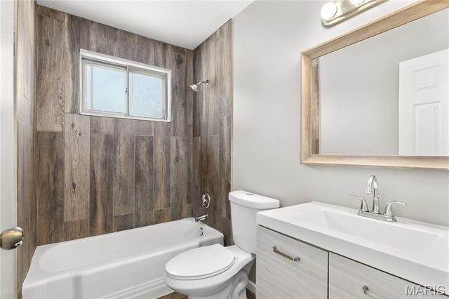 1710 Kay Drive, Florissant, MO 63031