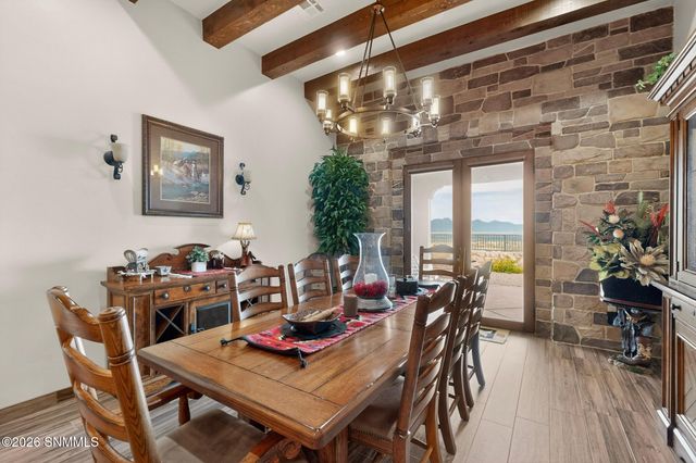 1610 Stone Ridge Court, Las Cruces, NM 88007