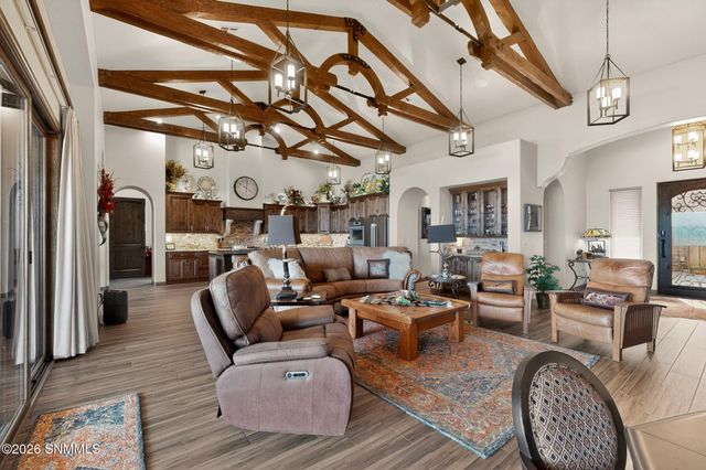 1610 Stone Ridge Court, Las Cruces, NM 88007