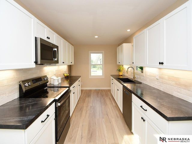 5426 Morningside Road, Fremont, NE 68025