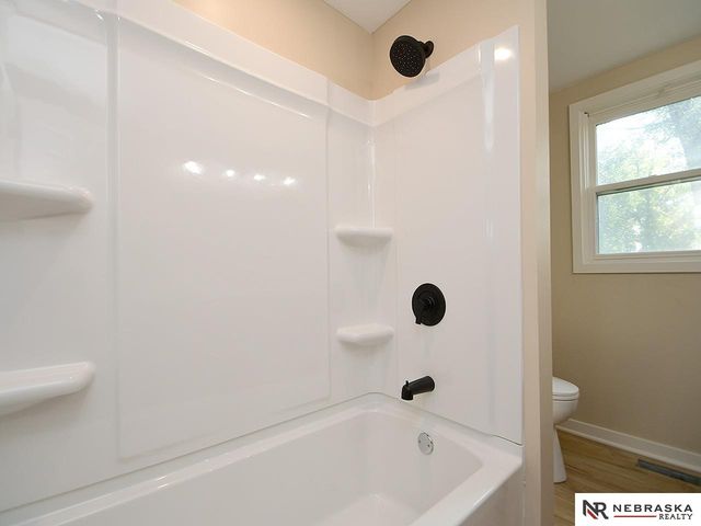 5426 Morningside Road, Fremont, NE 68025