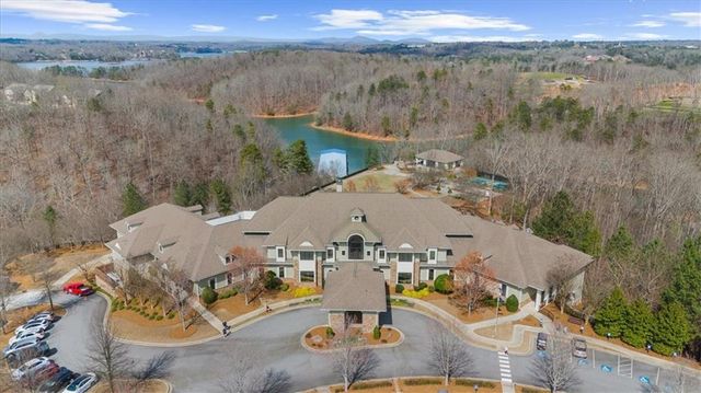 3389 Cresswind SW Parkway, Gainesville, GA 30504