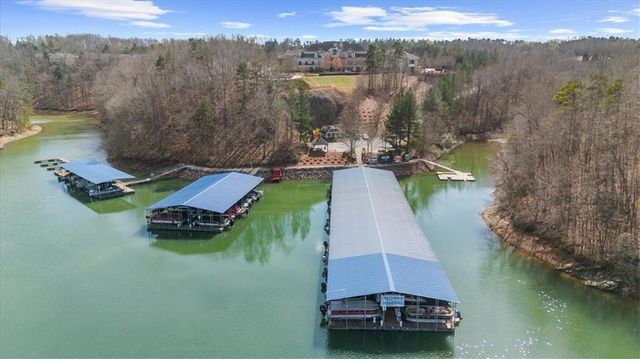 3389 Cresswind SW Parkway, Gainesville, GA 30504