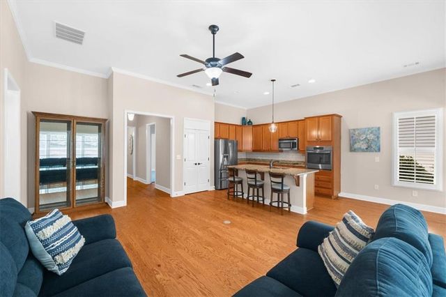 3389 Cresswind SW Parkway, Gainesville, GA 30504