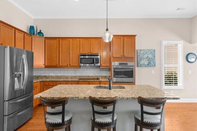 3389 Cresswind SW Parkway, Gainesville, GA 30504