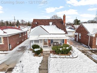 7476 Nightingale Street, Dearborn Heights, MI 48127