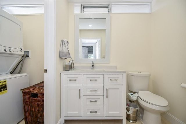 6304 Riverview Way, Houston, TX 77057