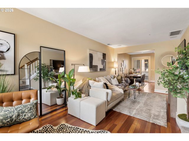 662 Sw TRILLIUM CREEK Ter, Portland, OR 97225