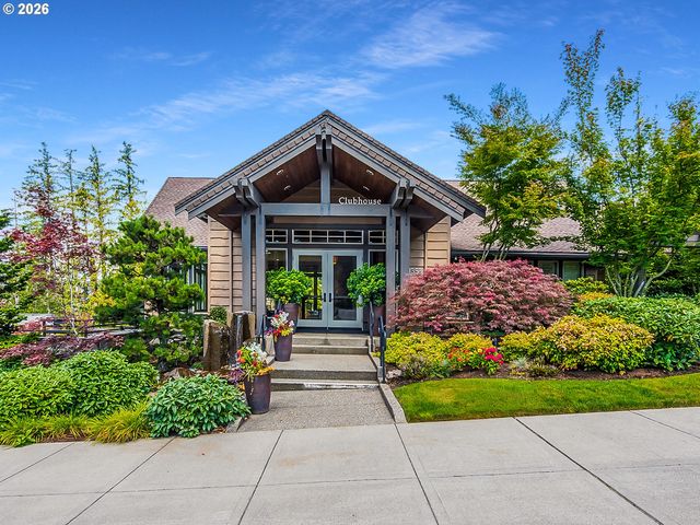662 Sw TRILLIUM CREEK Ter, Portland, OR 97225