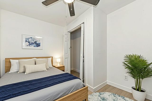 978 Saint Clair Street, Houston, TX 77088