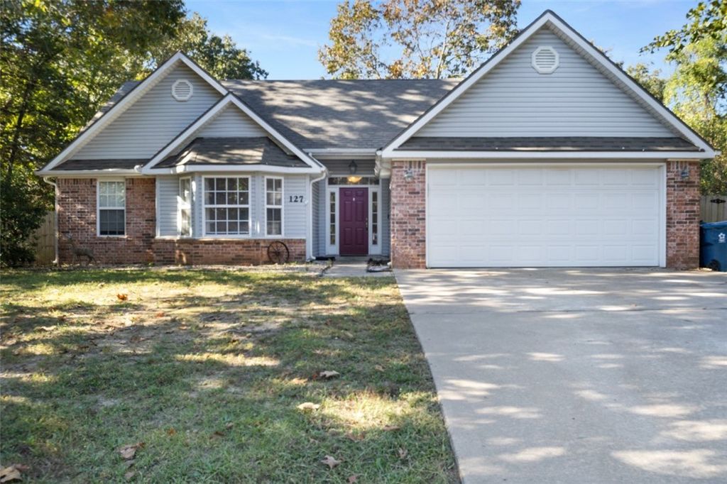 127 Rillington Drive, Bella Vista, AR 72714