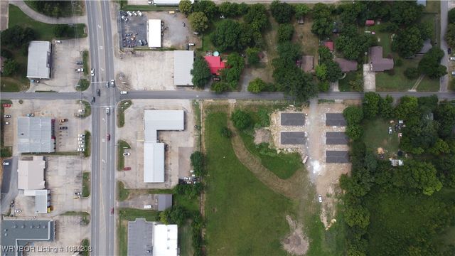 110 Witteville Road, Poteau, OK 74953