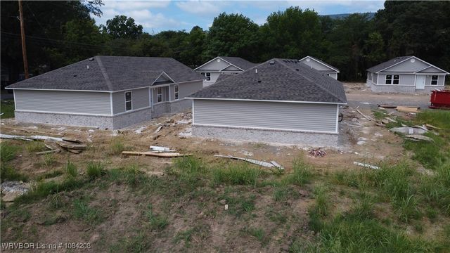 110 Witteville Road, Poteau, OK 74953