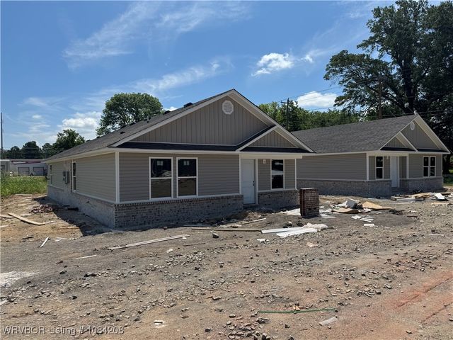 110 Witteville Road, Poteau, OK 74953