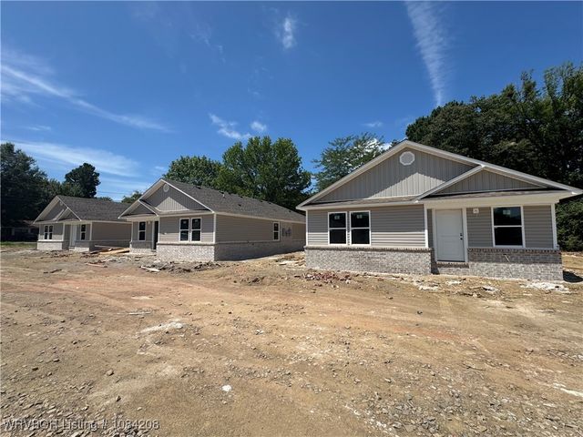 110 Witteville Road, Poteau, OK 74953