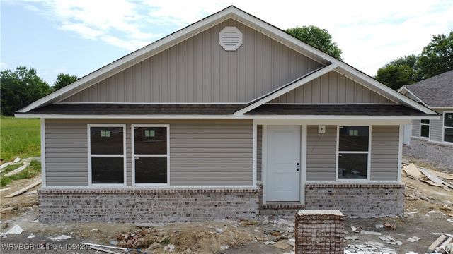 110 Witteville Road, Poteau, OK 74953