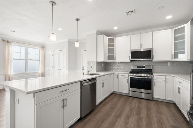 320 Middlesex Ave A207, Medford, MA 02155