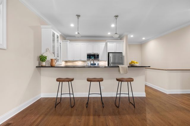 2717 N SOUTHPORT Avenue 1N, Chicago, IL 60614
