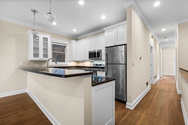 2717 N SOUTHPORT Avenue 1N, Chicago, IL 60614