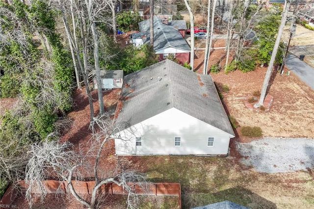 2308 Bidgood DR, Portsmouth, VA 23703